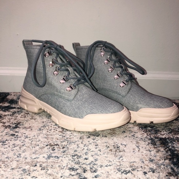 NEW JustFab “Take a Hike” Boot - Picture 2 of 3